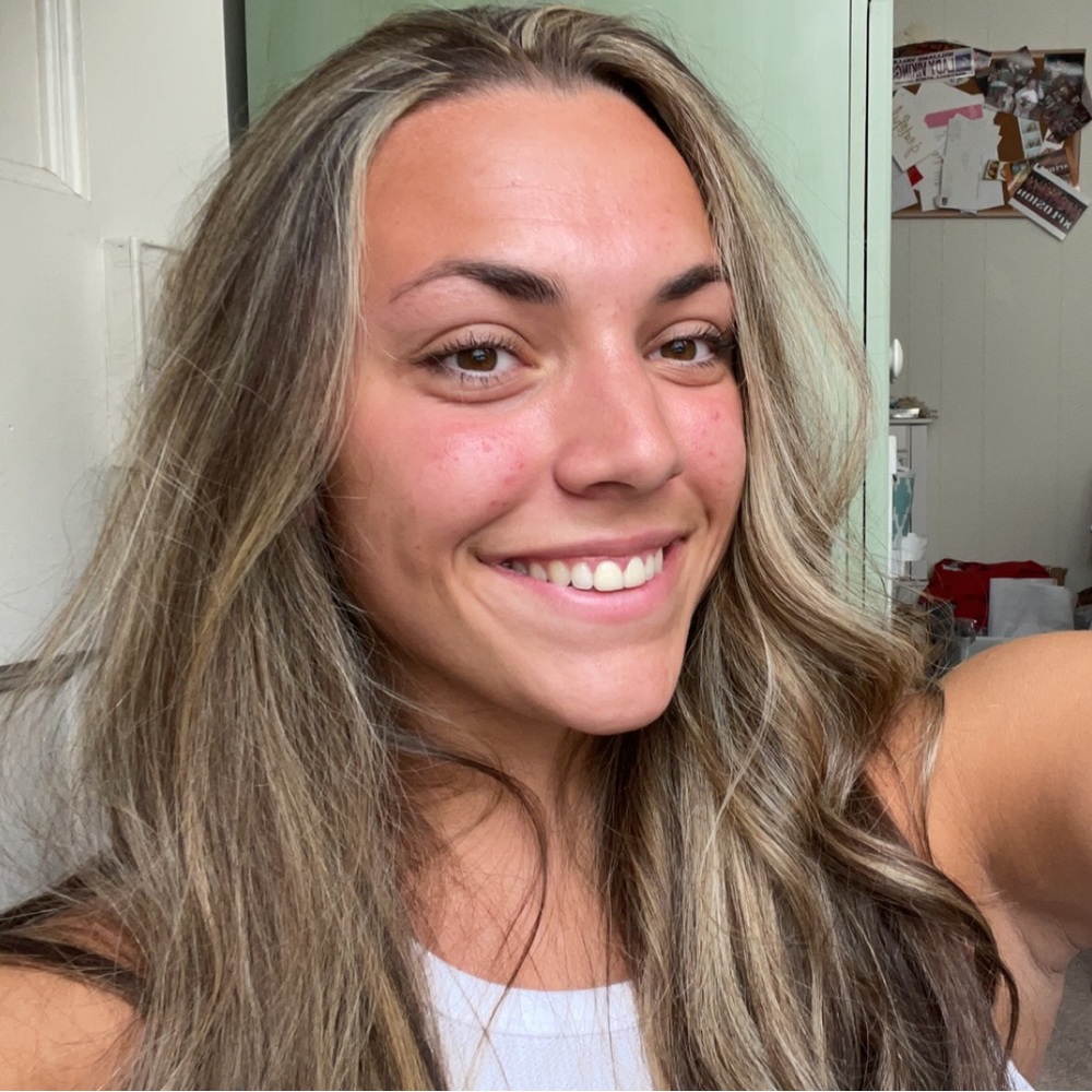 Meet your Posher, Lainie